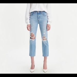 Women’s Levi’s 501 original cropped ripped jeans